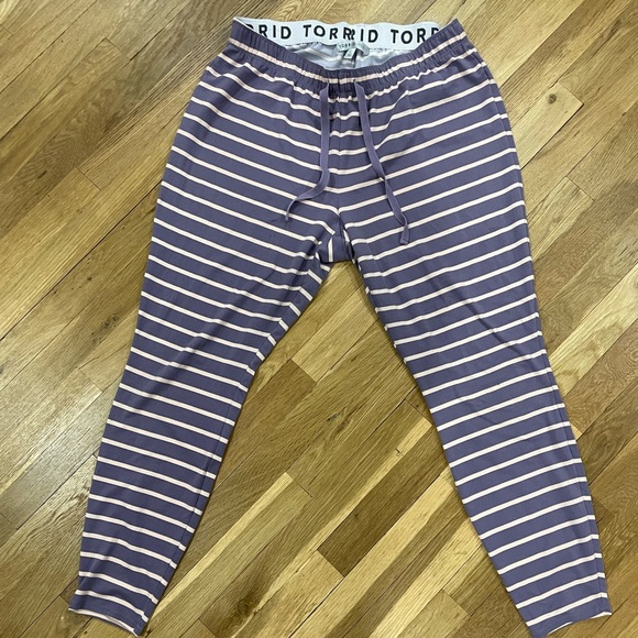 COPY - Torrid pajama pants size 1 - Picture 1 of 4
